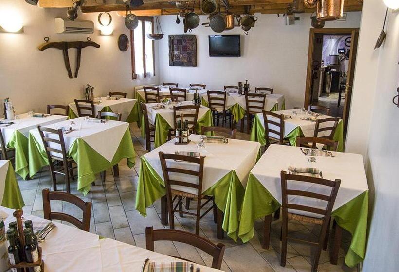 ホテル Spiedo Imperiale Locanda E Ristorante