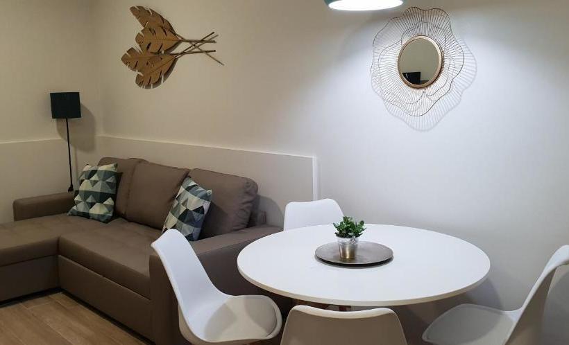 پانسیون Casa Dornajos4