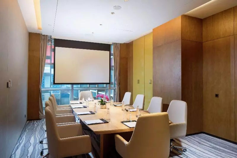 هتل Hilton Garden Inn Zhuhai Hengqin