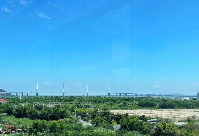 هتل Hilton Garden Inn Zhuhai Hengqin