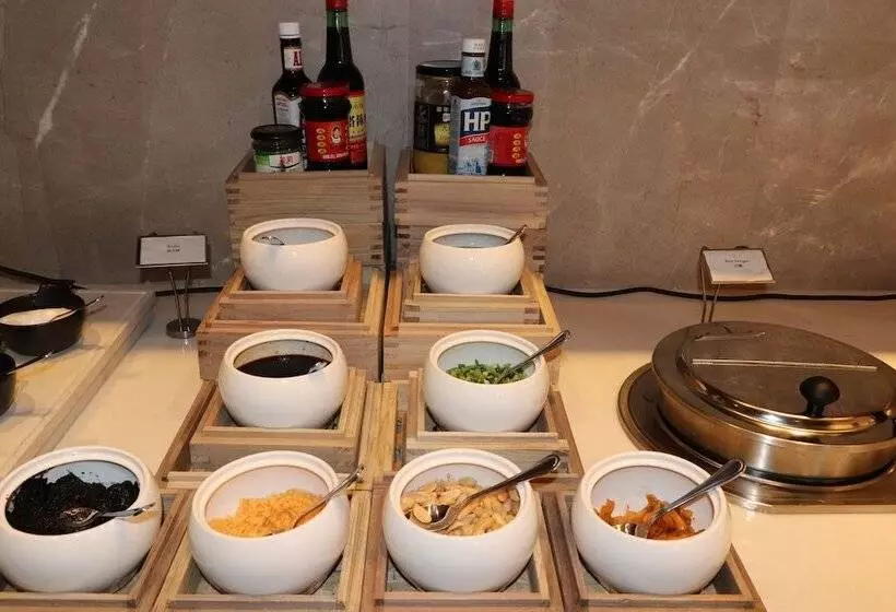 هتل Hilton Garden Inn Zhuhai Hengqin