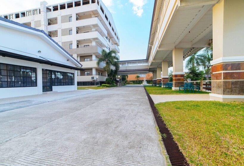 هتل Reddoorz Premium @ Sta Rosa Tagaytay Road