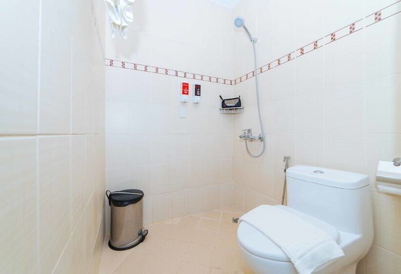 هتل Reddoorz Premium @ Sta Rosa Tagaytay Road