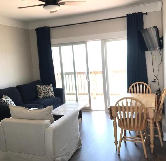 فندق Seaside Condos