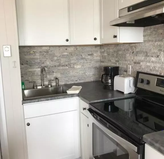 ホテル Seaside Condos