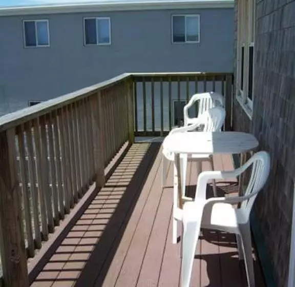 ホテル Seaside Condos