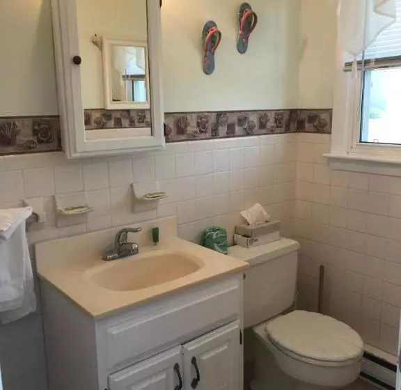 ホテル Seaside Condos