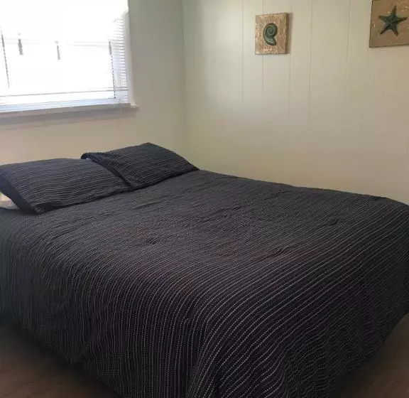 ホテル Seaside Condos