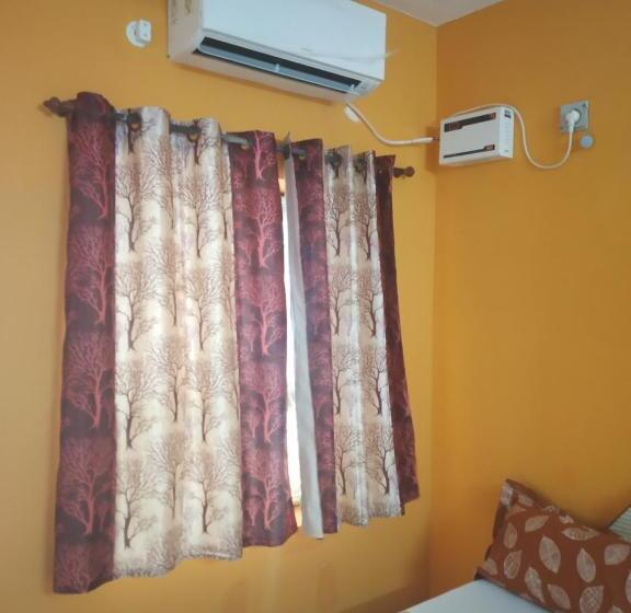 بنسيون Nakshatraa Guest House