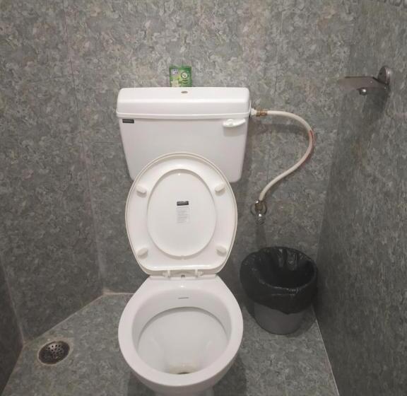 بنسيون Nakshatraa Guest House