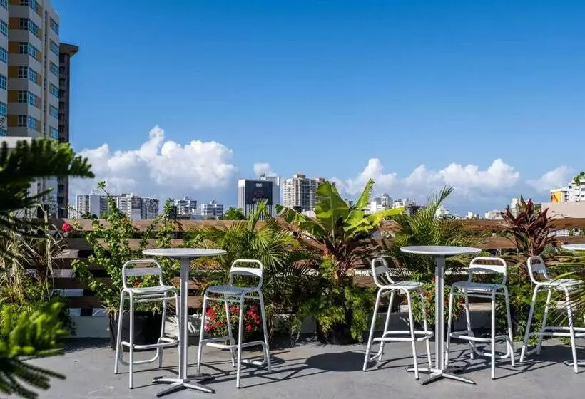 Santurcia Hostel