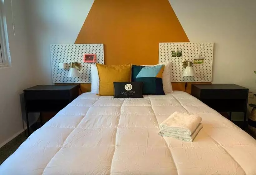 Santurcia Hostel