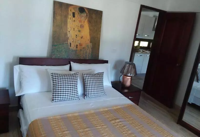 هتل Oasi Encantada   Beach Resort