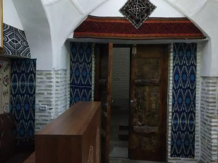 هتل Ohun Caravan Sarai 19 Century   Hostel