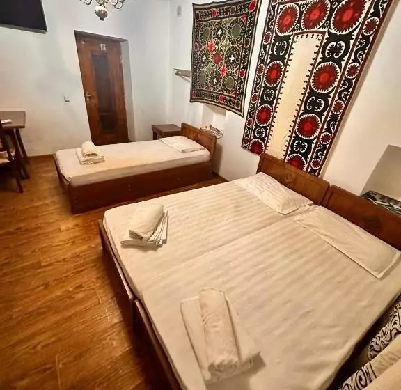 هتل Ohun Caravan Sarai 19 Century   Hostel