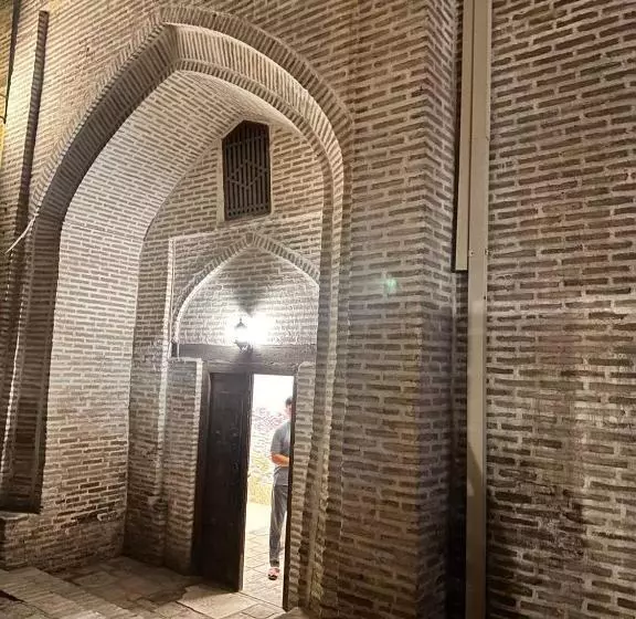 هتل Ohun Caravan Sarai 19 Century   Hostel