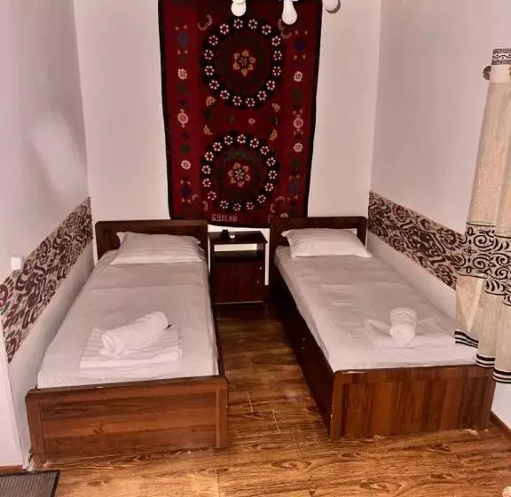 هتل Ohun Caravan Sarai 19 Century   Hostel