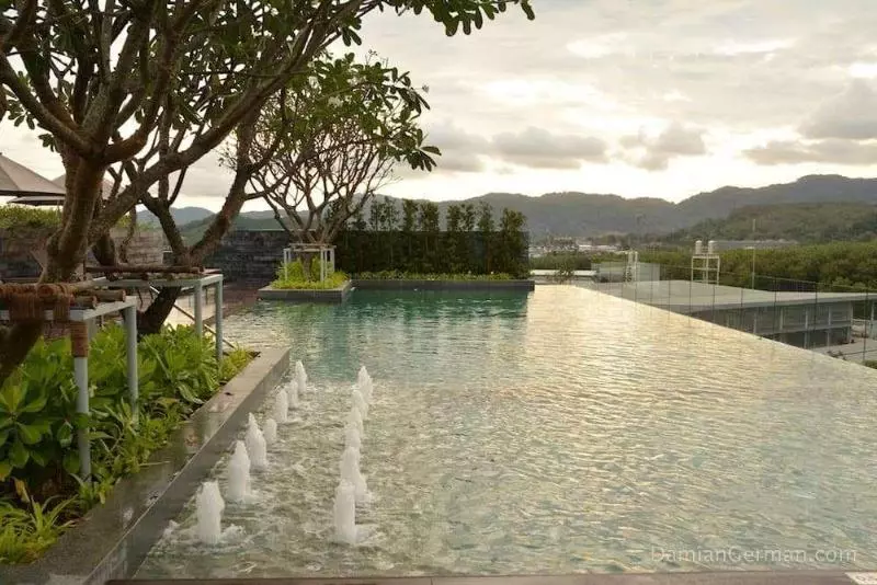 Hotelli Ramada Plaza By Wyndham Chao Fah Phuket