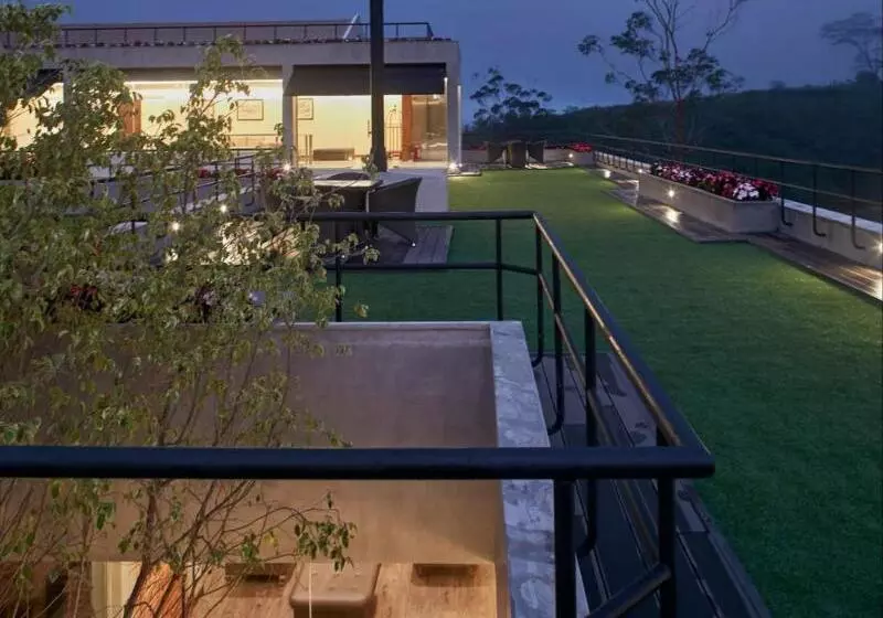 هتل The Argyle Luxury Boutique