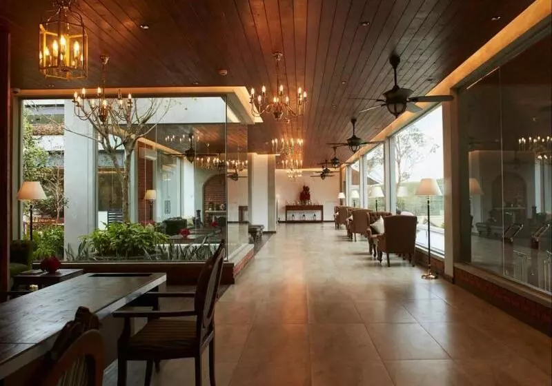 هتل The Argyle Luxury Boutique