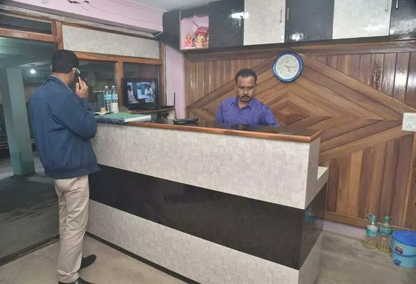 پانسیون Apricity Guest House