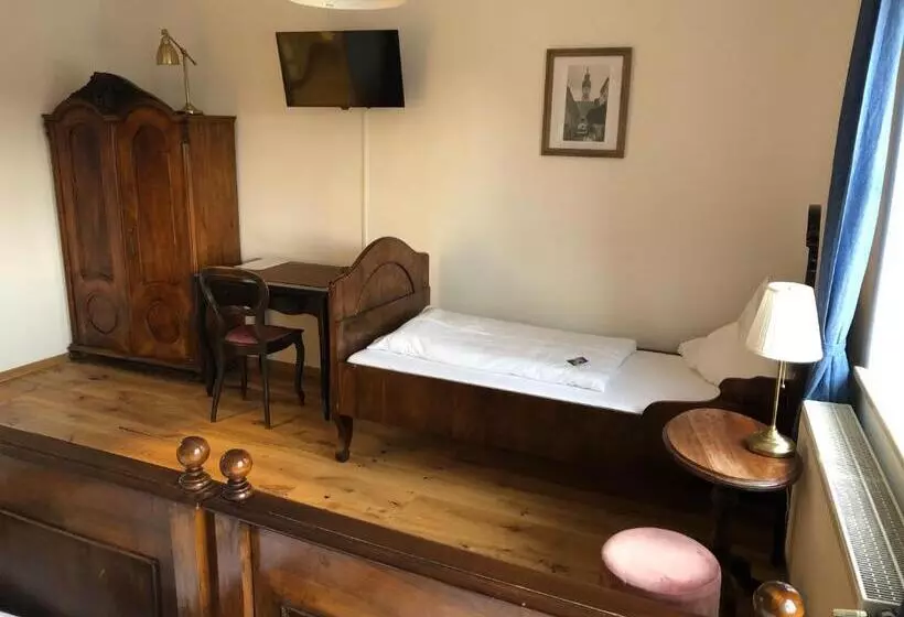 Retkeilymaja Gasthof Zur Post