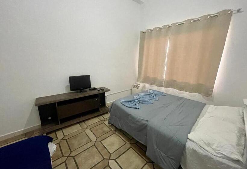 مبيت وإفطار Pousada Casa De Bragança