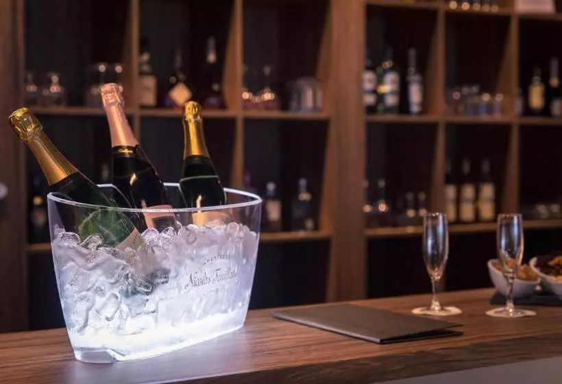 Hotelli 1872 Stadium