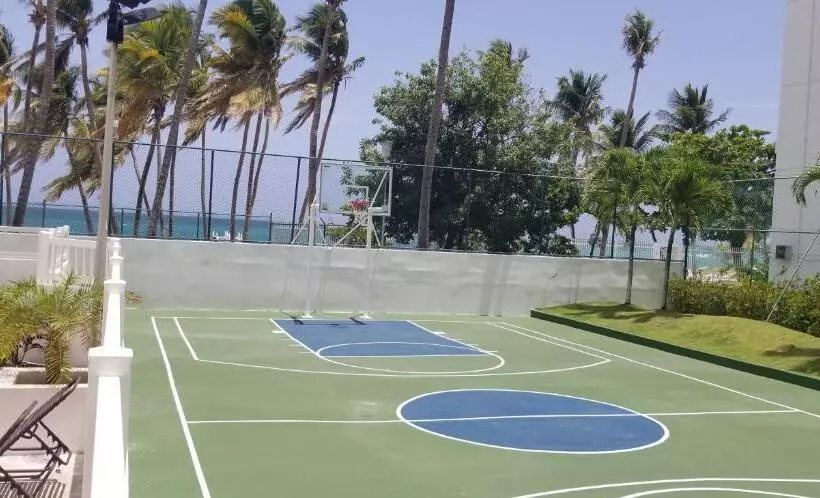 Marbella Del Caribe Isla Verde Beachfront