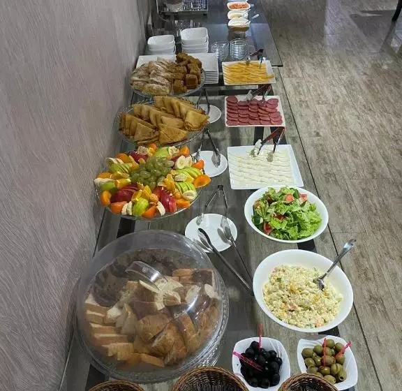 هتل Tourist Inn