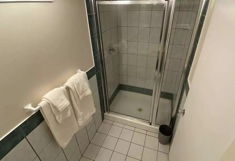 ユースホステル Western Lodge