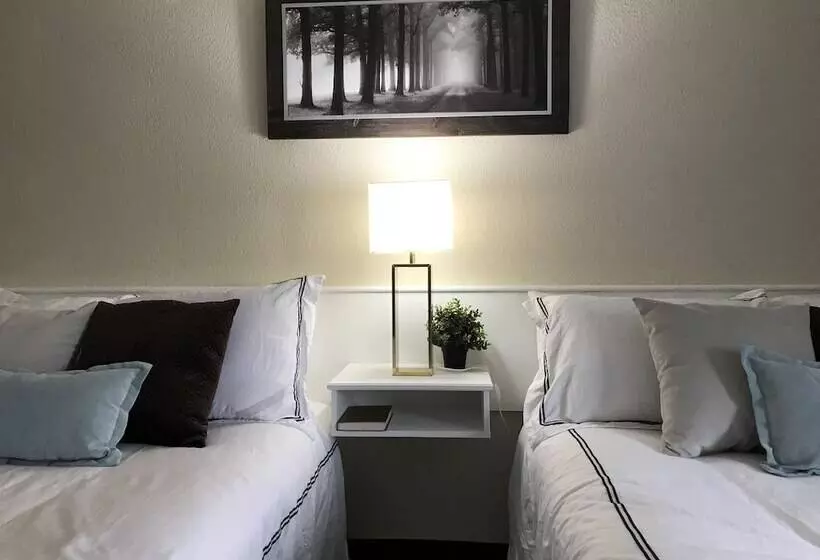 ユースホステル Western Lodge