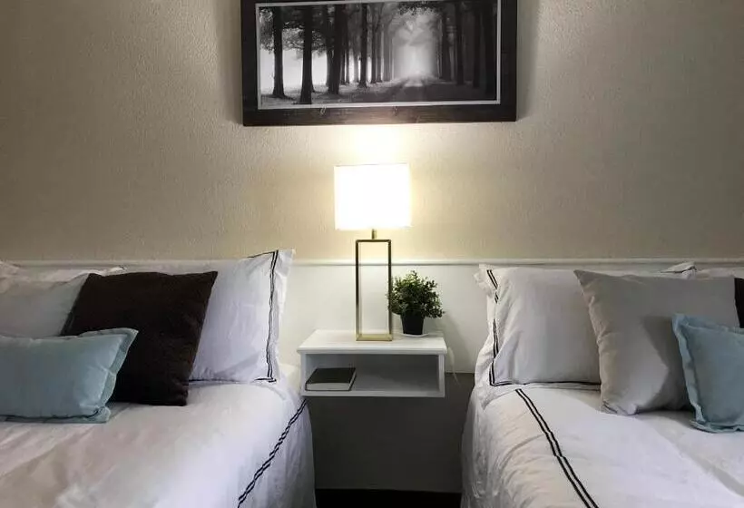 ユースホステル Western Lodge