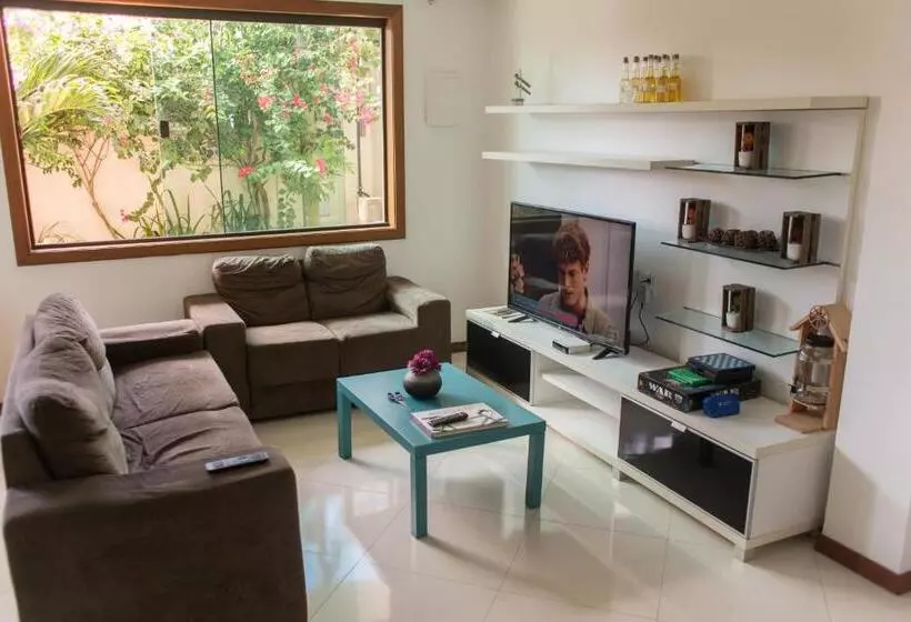 Enseada Hostel