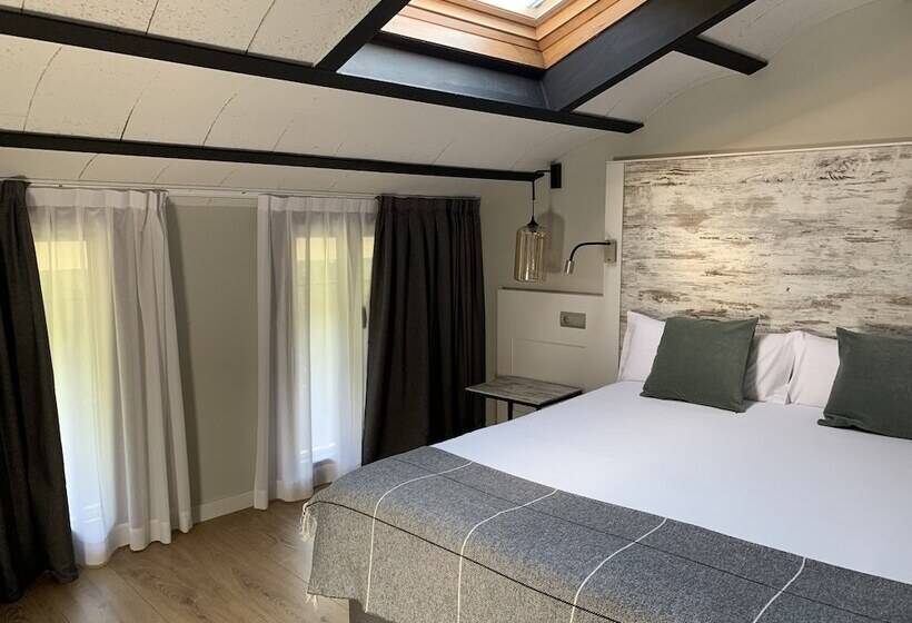 Отель Cims De Camprodon