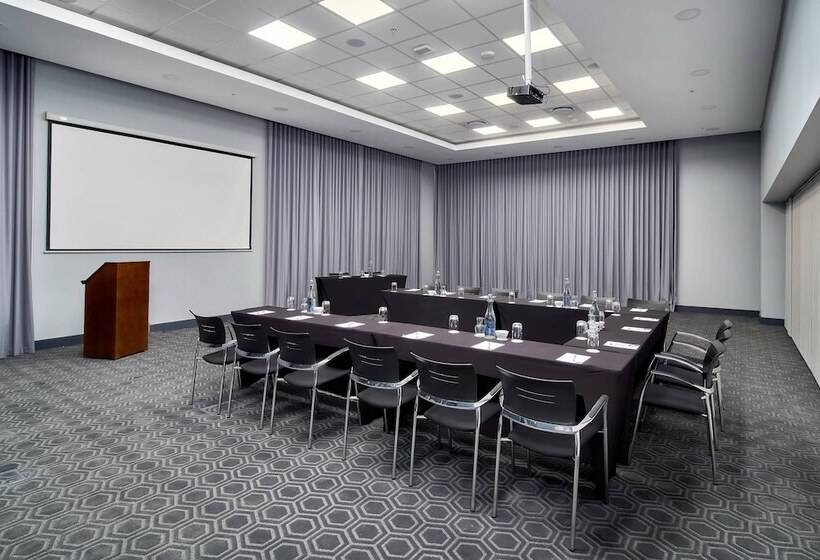 Protea Hotel By Marriott Pretoria Loftus Park