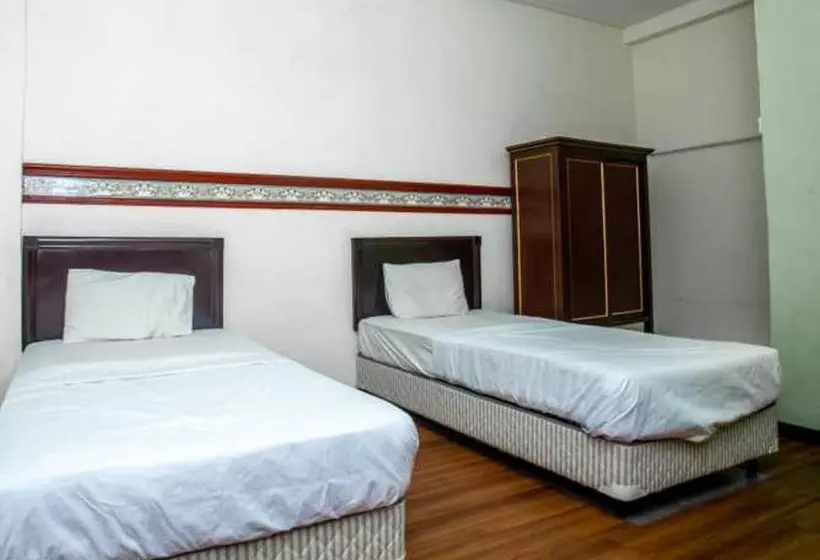 هتل Abc Lodging
