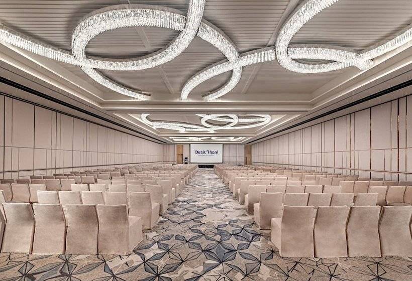 ホテル Dusitd2 Davao