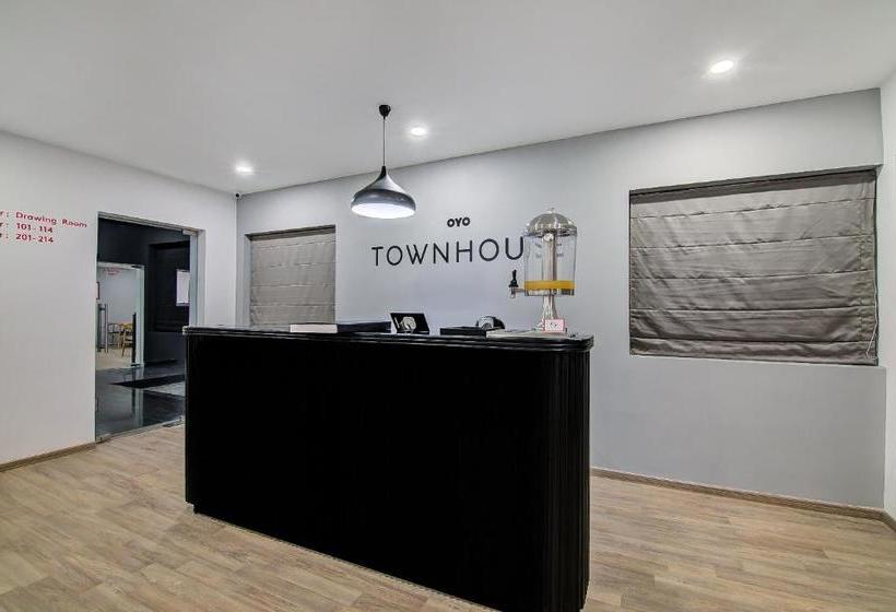 בית מלון כפרי Oyo Townhouse 043 Anna Nagar