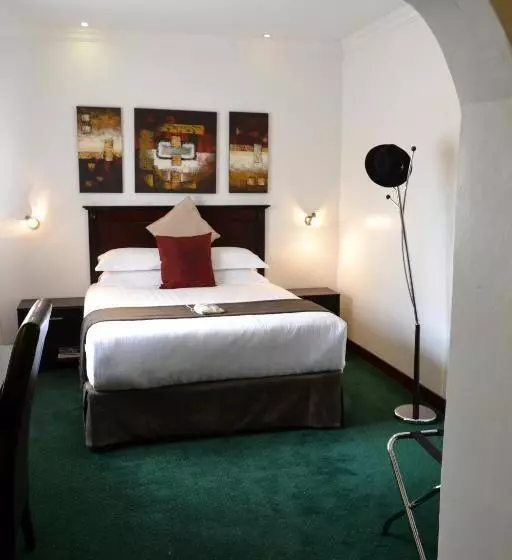 تختخواب و صبحانه City Stay