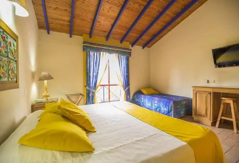 ホテル Barranqueros Soledén