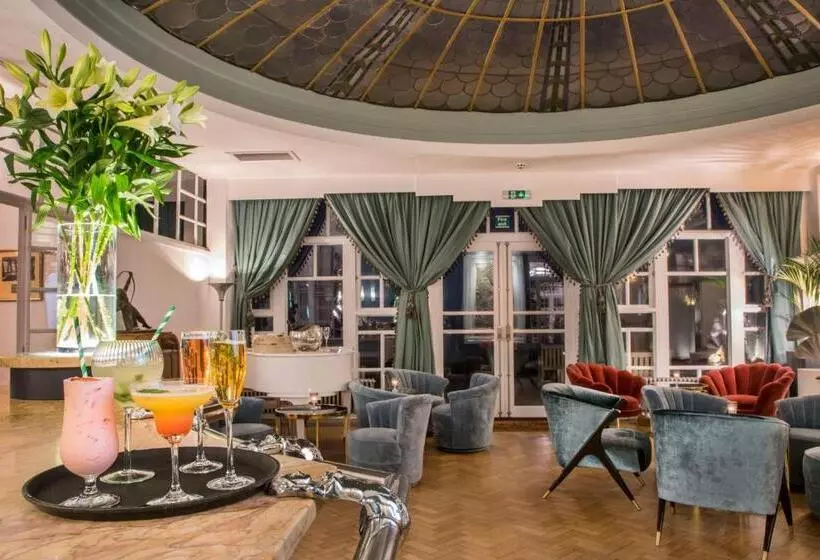 Hotelli Burgh Island