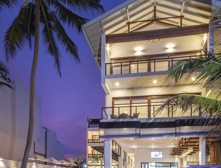 Hotel Lucky Elephant