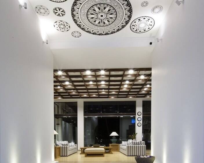 Hotel Lucky Elephant