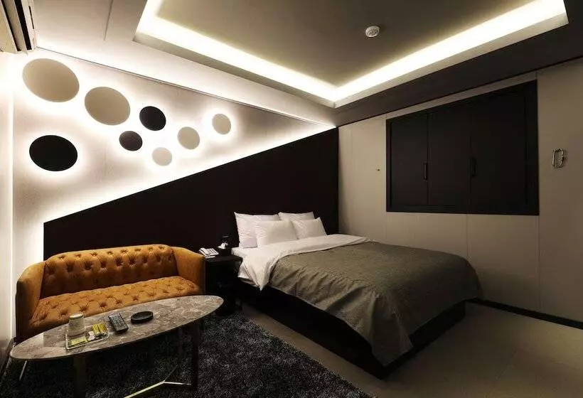 Hôtel Rainbow