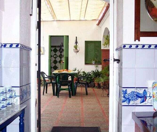 Pensión Hostal La Casa