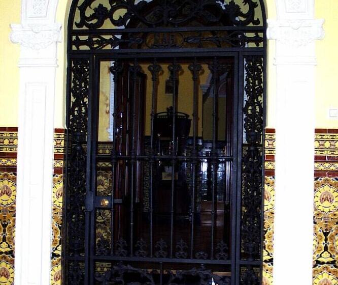 Pensión Hostal La Casa