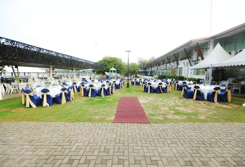 Ramadia Ran Mal Holiday Resort