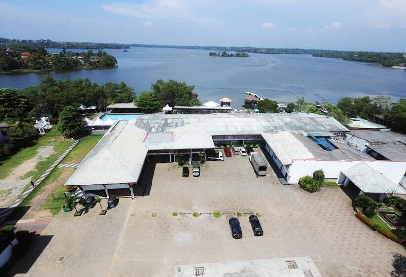 Ramadia Ran Mal Holiday Resort