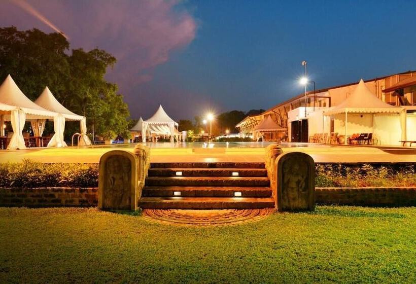 Ramadia Ran Mal Holiday Resort